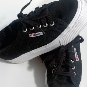 Superga Platform Kicks -- like new, oh-so-fly!